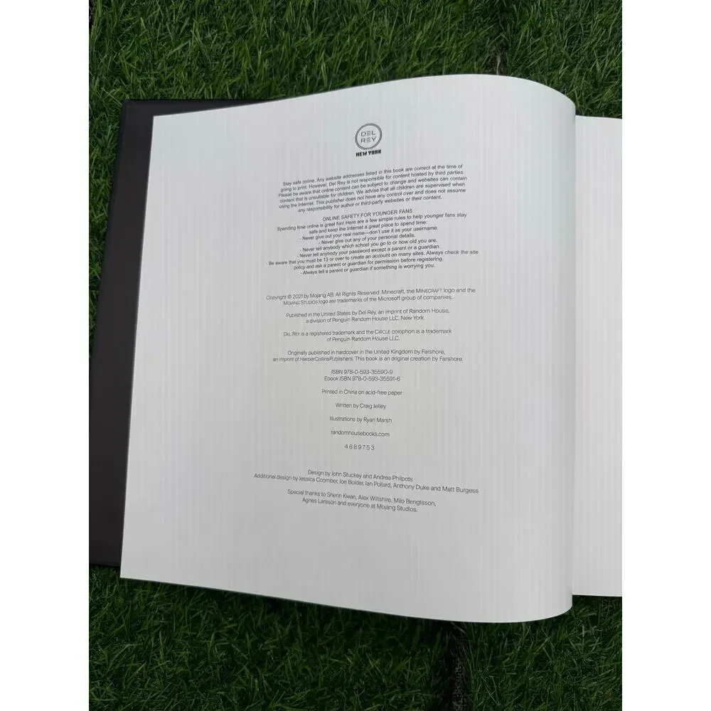 2021Mojang Minecraft Blockopedia Update EditionHardback StrategyGuide